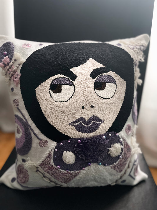 Miss Purple - Decorative Cushion Cover - Punch needle - Artistic
