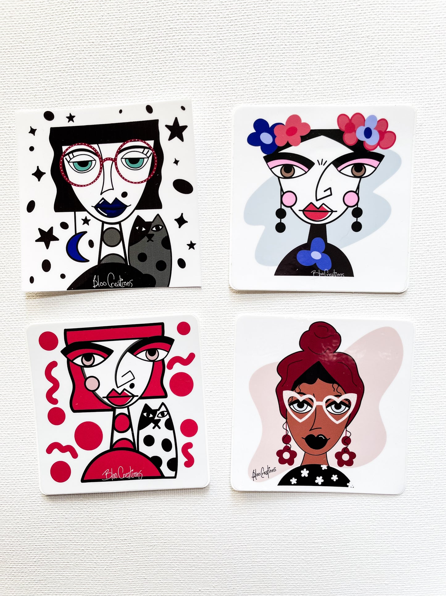 Autocollants avec illustration artistique au fini brillant - 3"x3" - Résistant à l'eau