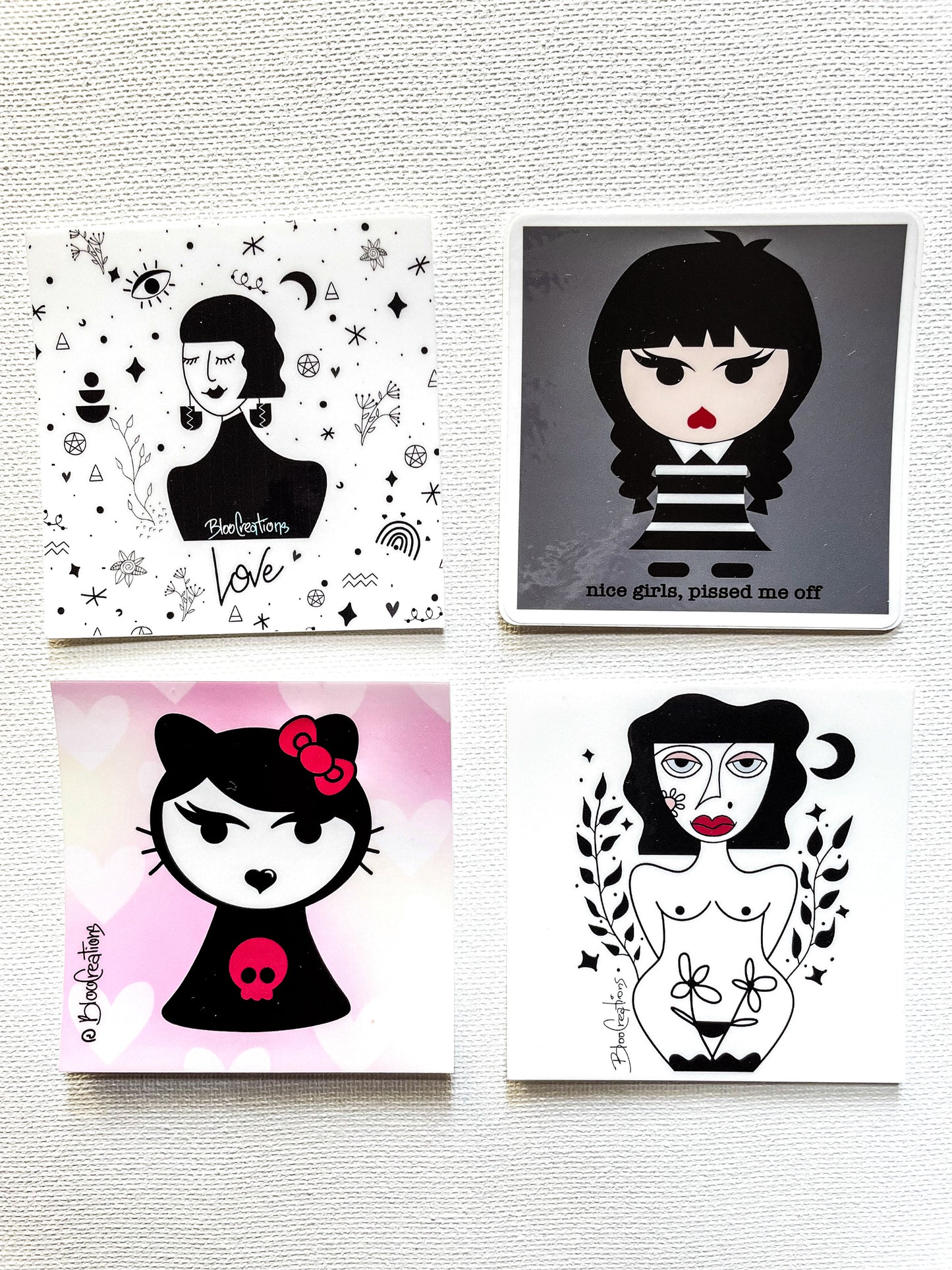 Autocollants avec illustration artistique au fini brillant - 3"x3" - Résistant à l'eau