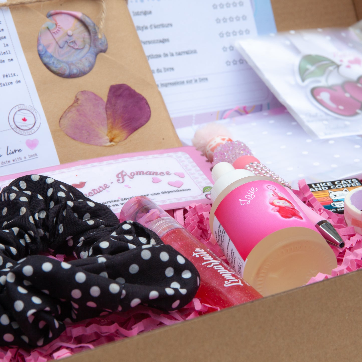 Girly Vibes - Boite mystère avec livre - Adulte