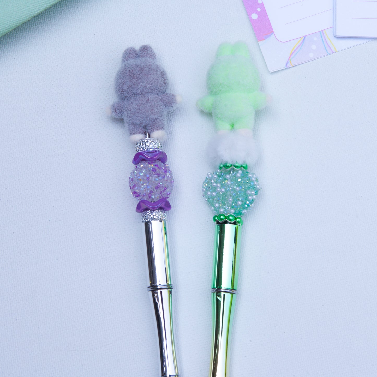 Stylos à billes perlés – Figurine - Mignons, brillants et faits à la main avec amour!