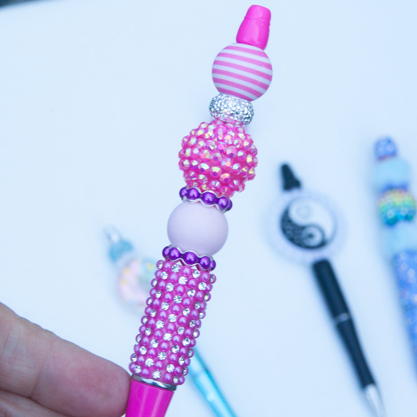 Stylos à billes perlés – Mignons, brillants et faits à la main avec amour!