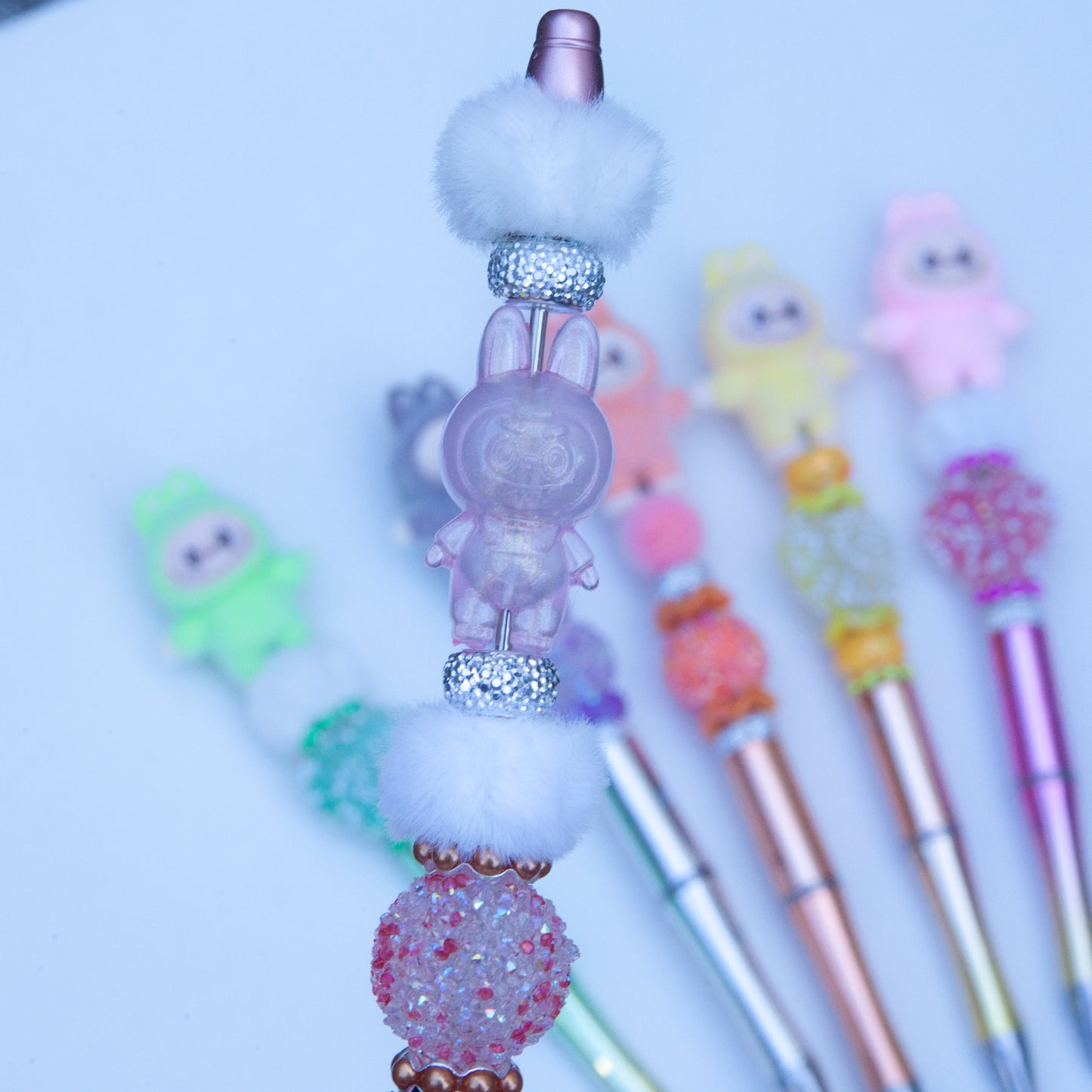 Stylos à billes perlés – Figurine - Mignons, brillants et faits à la main avec amour!