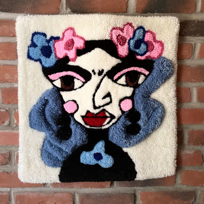 Miss Frida - Tufted wall rug / Handmade - Home Decor