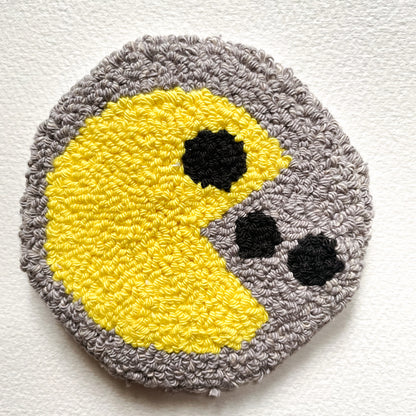 Ensembles de sous-verres faits à la main - Punch needle sur tissu canvas récupéré - Inspirés de dessins animés