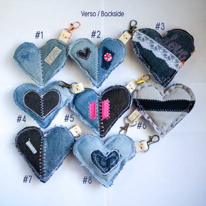 Portes-clés éco-chic en forme de cœur - Glamour - Accessoire stylé - Denim surcyclé - Bag Charms.
