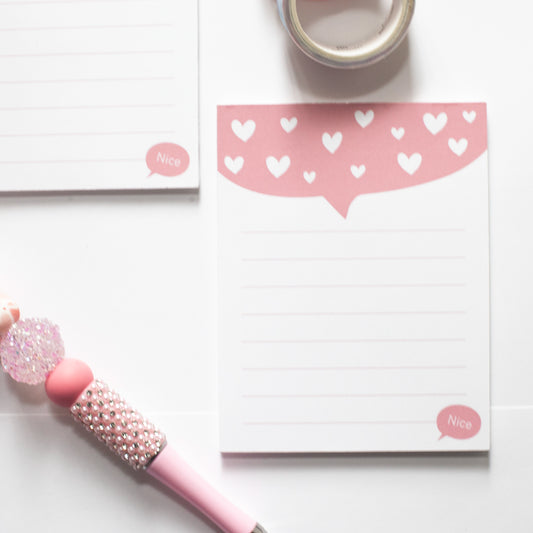 Mini bloc-notes faits main – Format de poche - Coeurs blanc sur rose