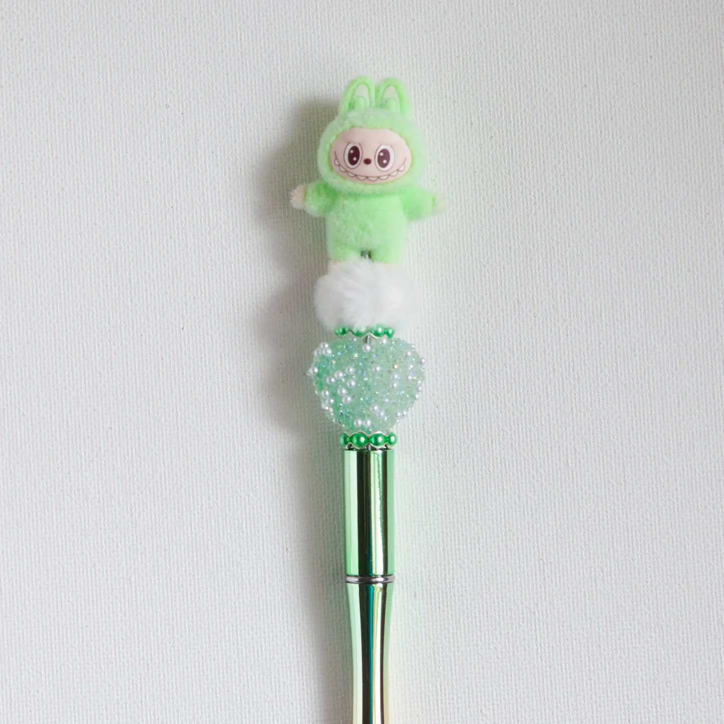 Stylos à billes perlés – Figurine - Mignons, brillants et faits à la main avec amour!