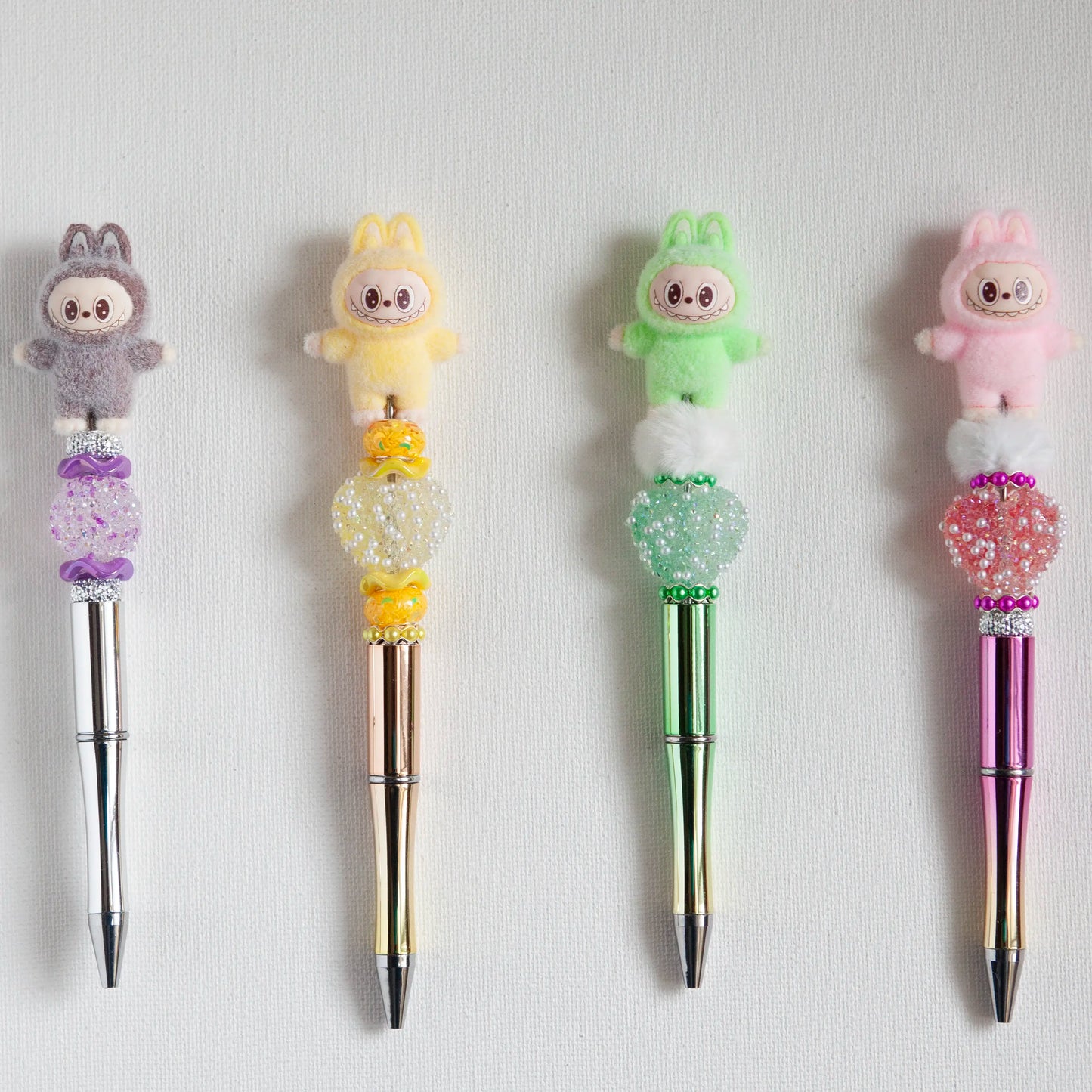 Stylos à billes perlés – Figurine - Mignons, brillants et faits à la main avec amour!