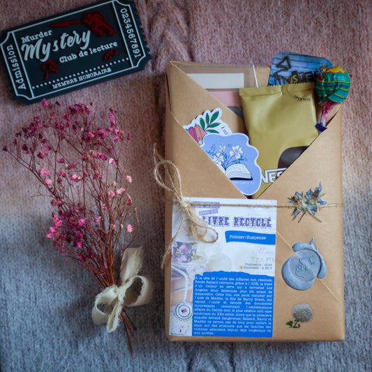 Blind Date with a Preloved Pick - Blind date with a book - Adult