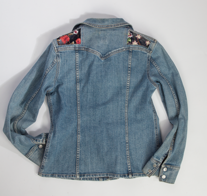 Jacket original en denim surcyclé avec broderie - Médium